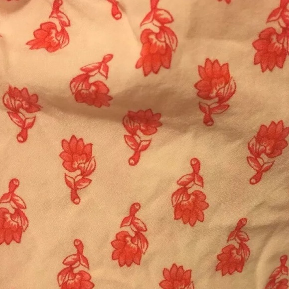 Forever 21 Sleepwear Flower Shorts. Small - Picture 4 of 4